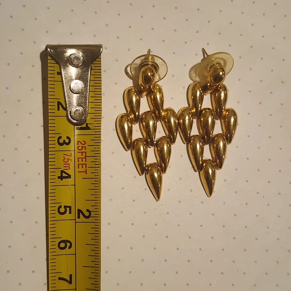 Vintage Monet Gold Plated Articulated Link Dangle Earrings - Picture 3 of 5